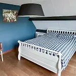 Beautiful In Hippolythushoef Apartment *
